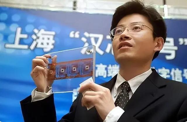 2024年，中美7月芯片出口額斷崖差距：美國(guó)154億，中國(guó)是多少？(圖12)